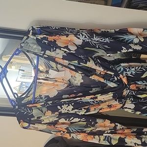 NWT Dress Flowing Maxi Floral dress with balloon sleeves